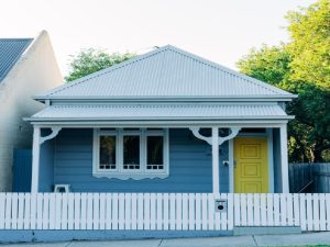 common causes of roof leaks